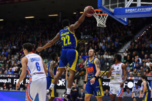 Colpaccio Givova a Treviso, saccheggiato il Palaverde, è vittoria 87-97