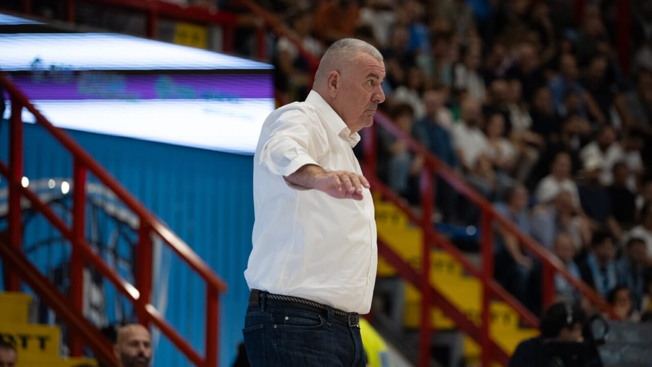 Milano non fa sconti, prima sconfitta stagionale per il Napoli Basketball